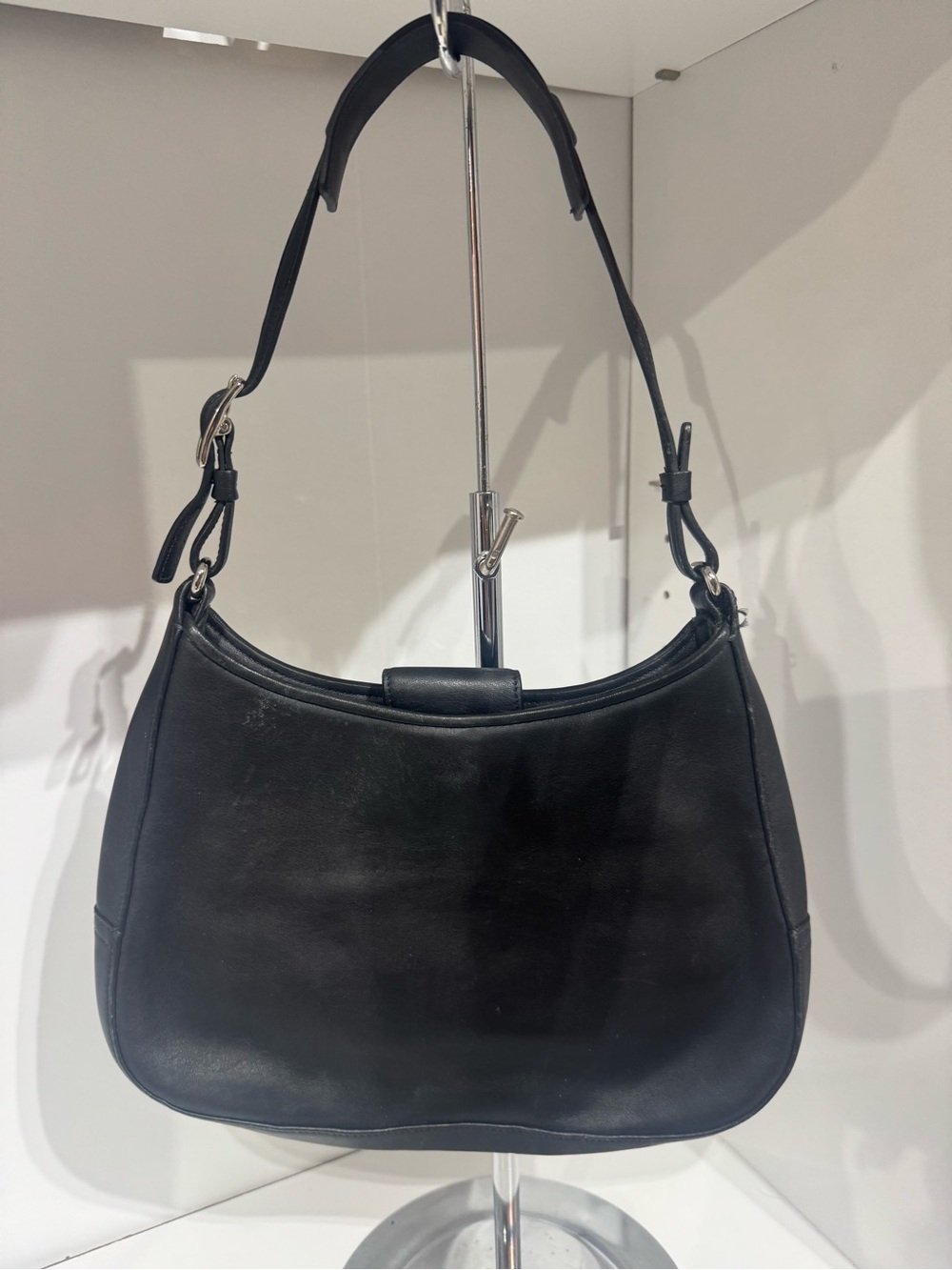 Coach British Black legacy Leather Crescent Shoulder Bag - Picture 2 of 5
